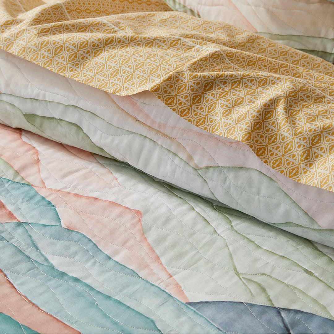 Yulara Quilt Cover