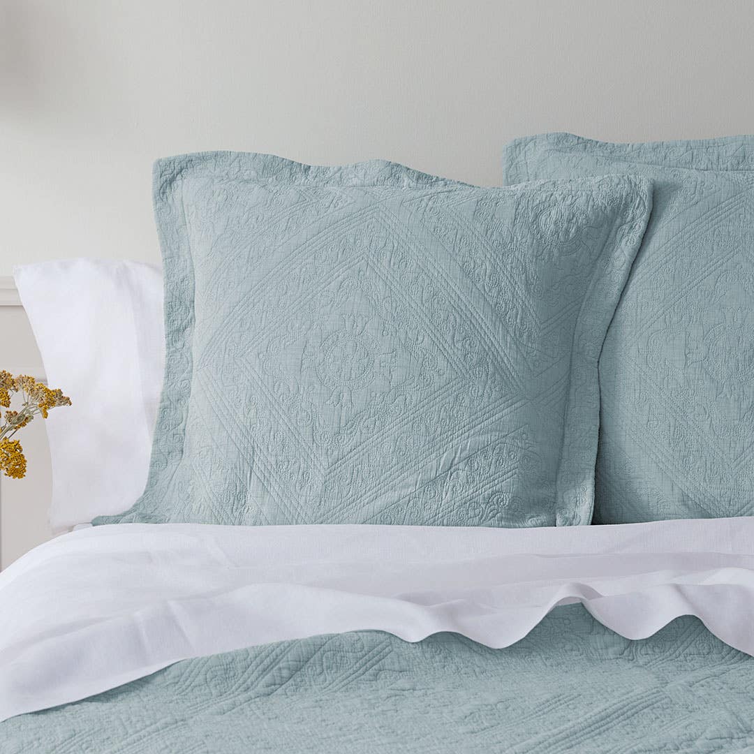 Asher Coverlet - Cloud Blue