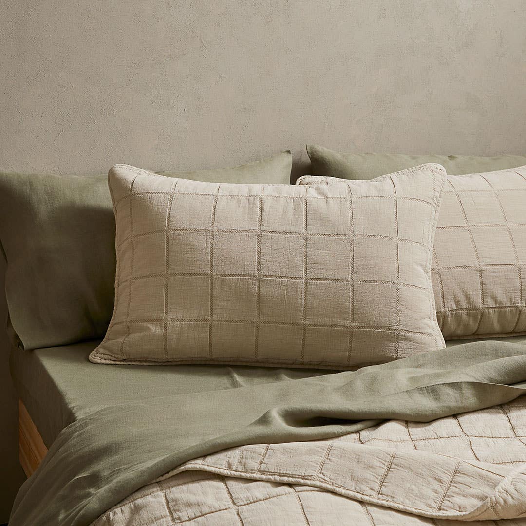 Reid Coverlet - Oatmeal