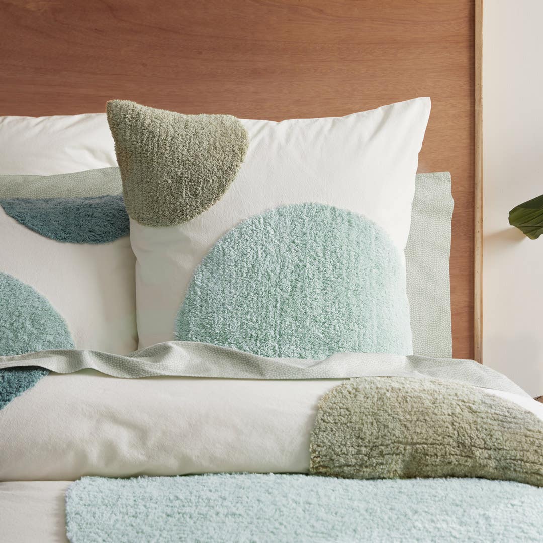 Hanna Quilt Cover - Light Blue