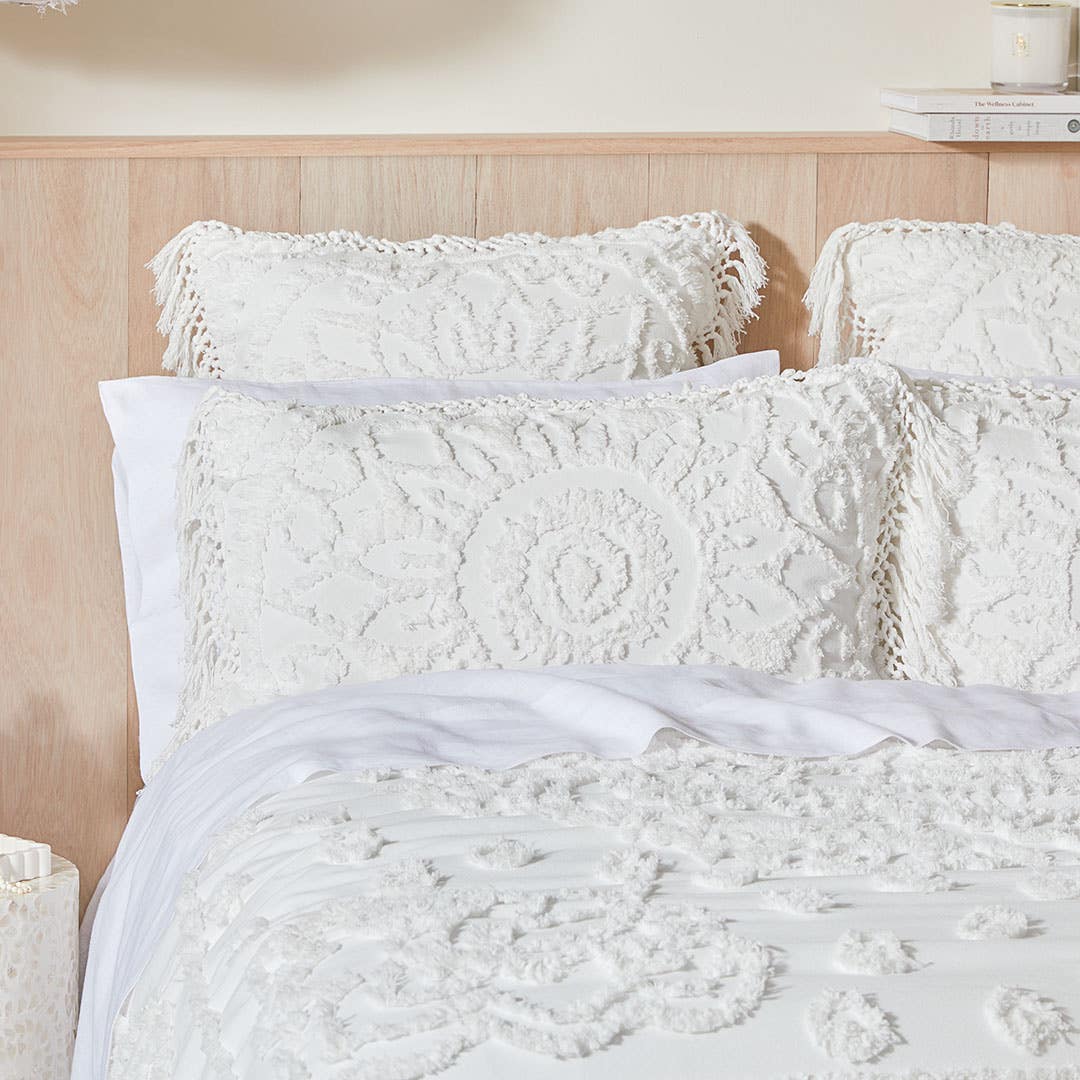 Eadie Bedspread - White