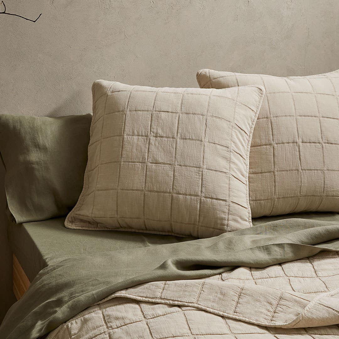 Reid Coverlet - Oatmeal